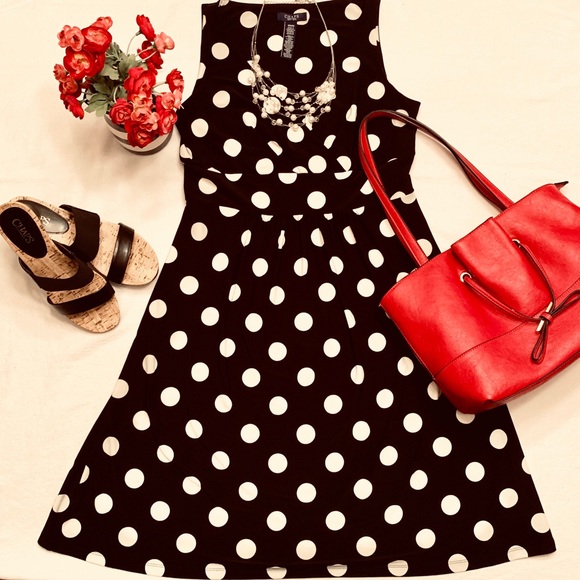Chaps Dresses & Skirts - Black & White polka dot sleeveless dress,  M,Chaps